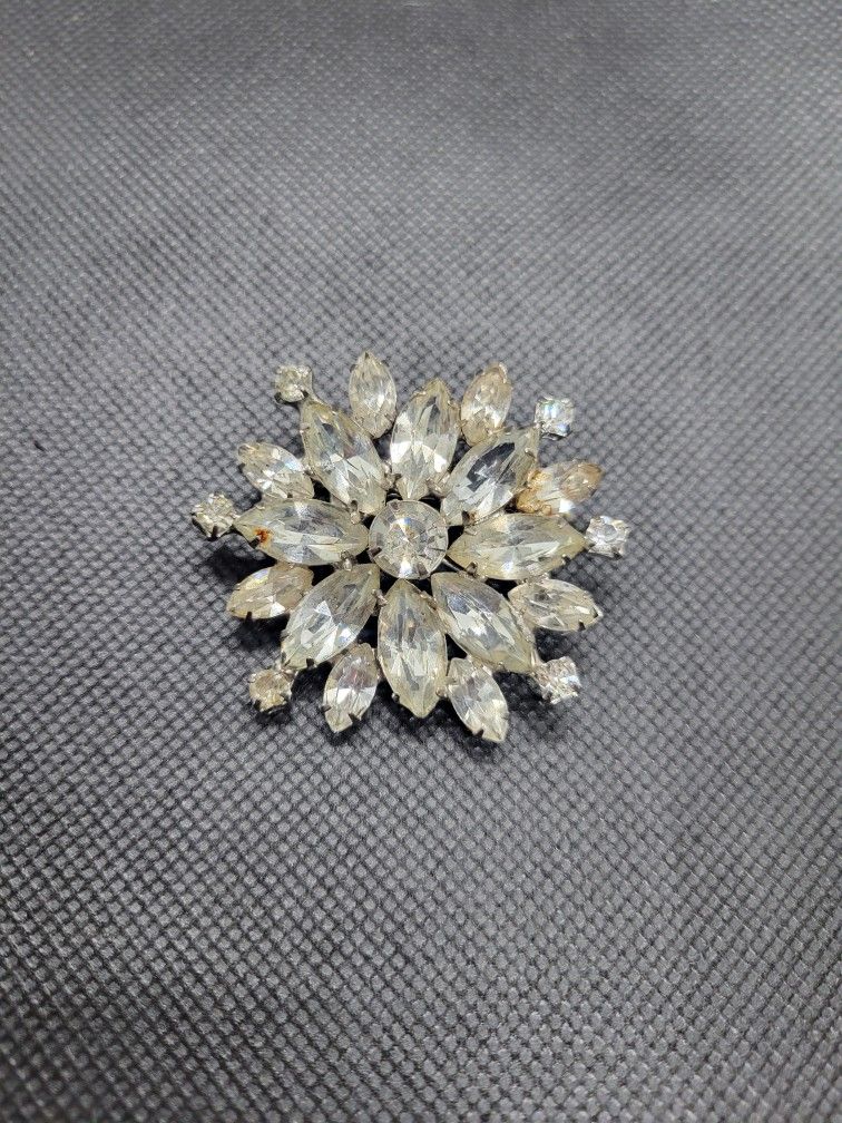 Clear Sunburst Stone Brooch