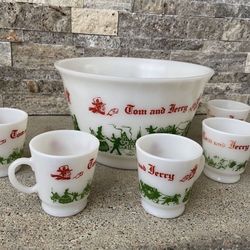 Vintage Tom And Jerry Milk Glass Punch Bowl 