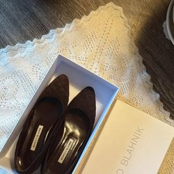 manolo blahnik size 38