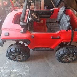 Red Jeep Powerwheel 