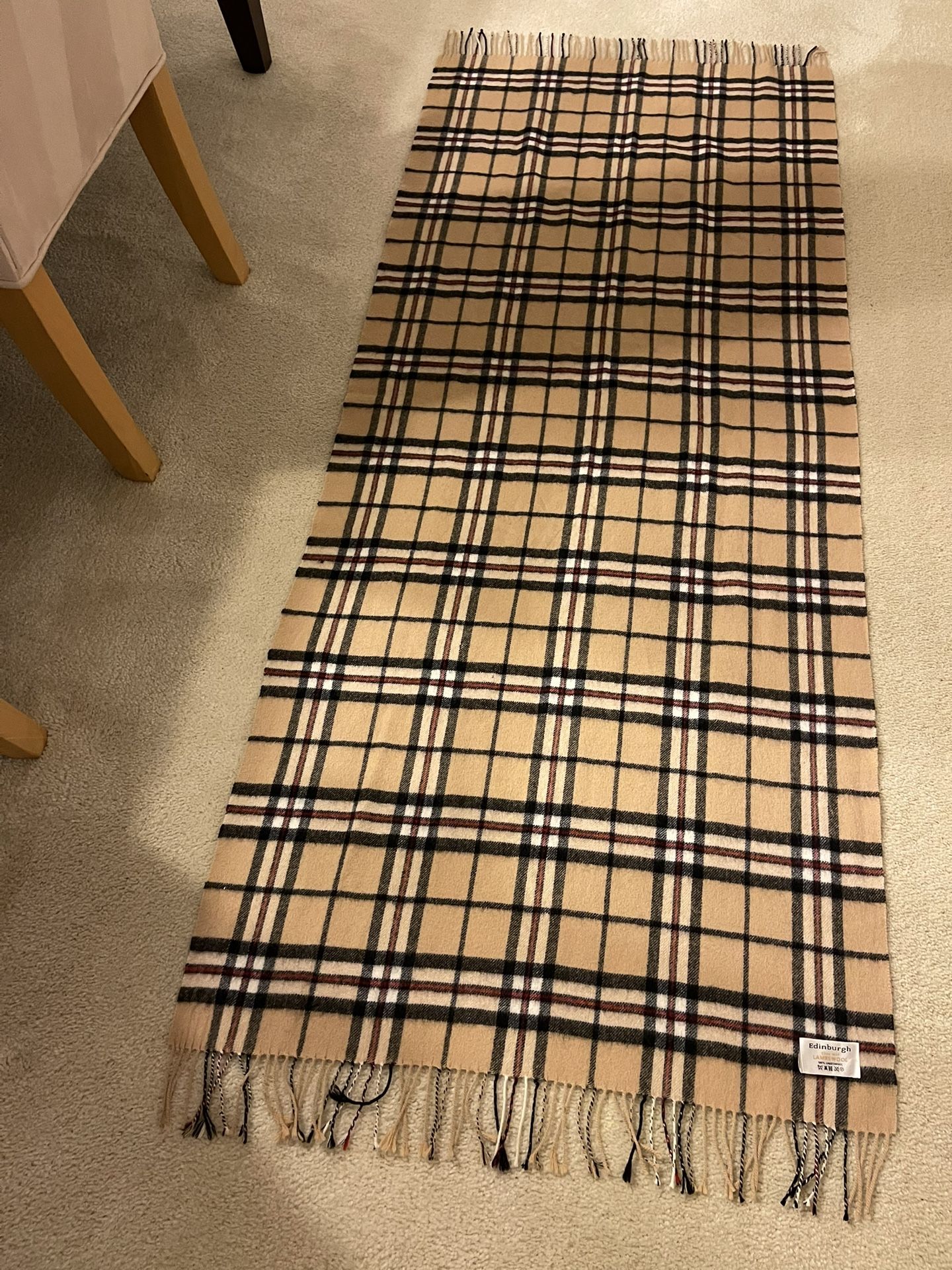 Edinburgh scarf , Thomson Camel 100% Lambswool, Size 170x74 cm