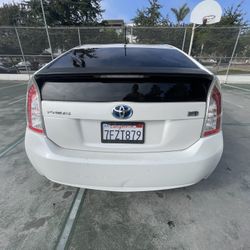 Toyota Prius 2014 White