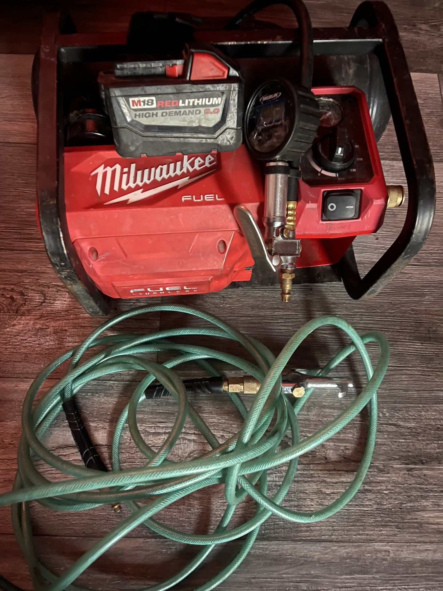 Compressor Plus Battery