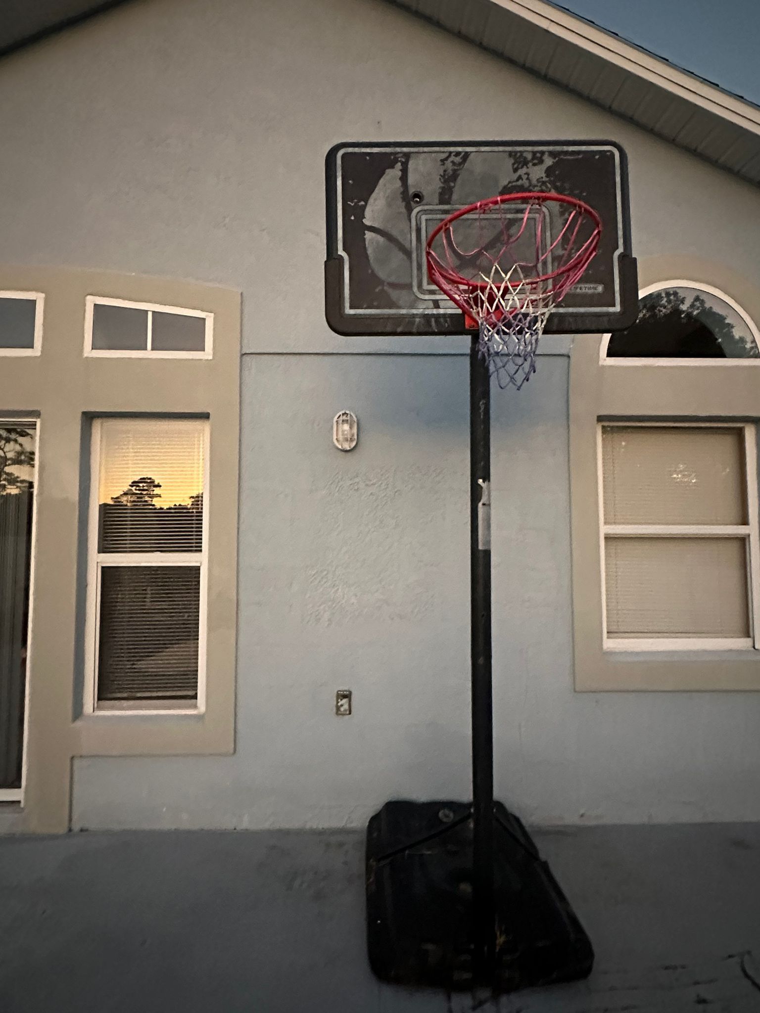 Basketball Hoop