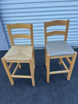 Set Of 2 Stools