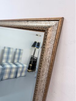 Large Statement Mirror with Classic Ornate Frame – Elegant & Spacious