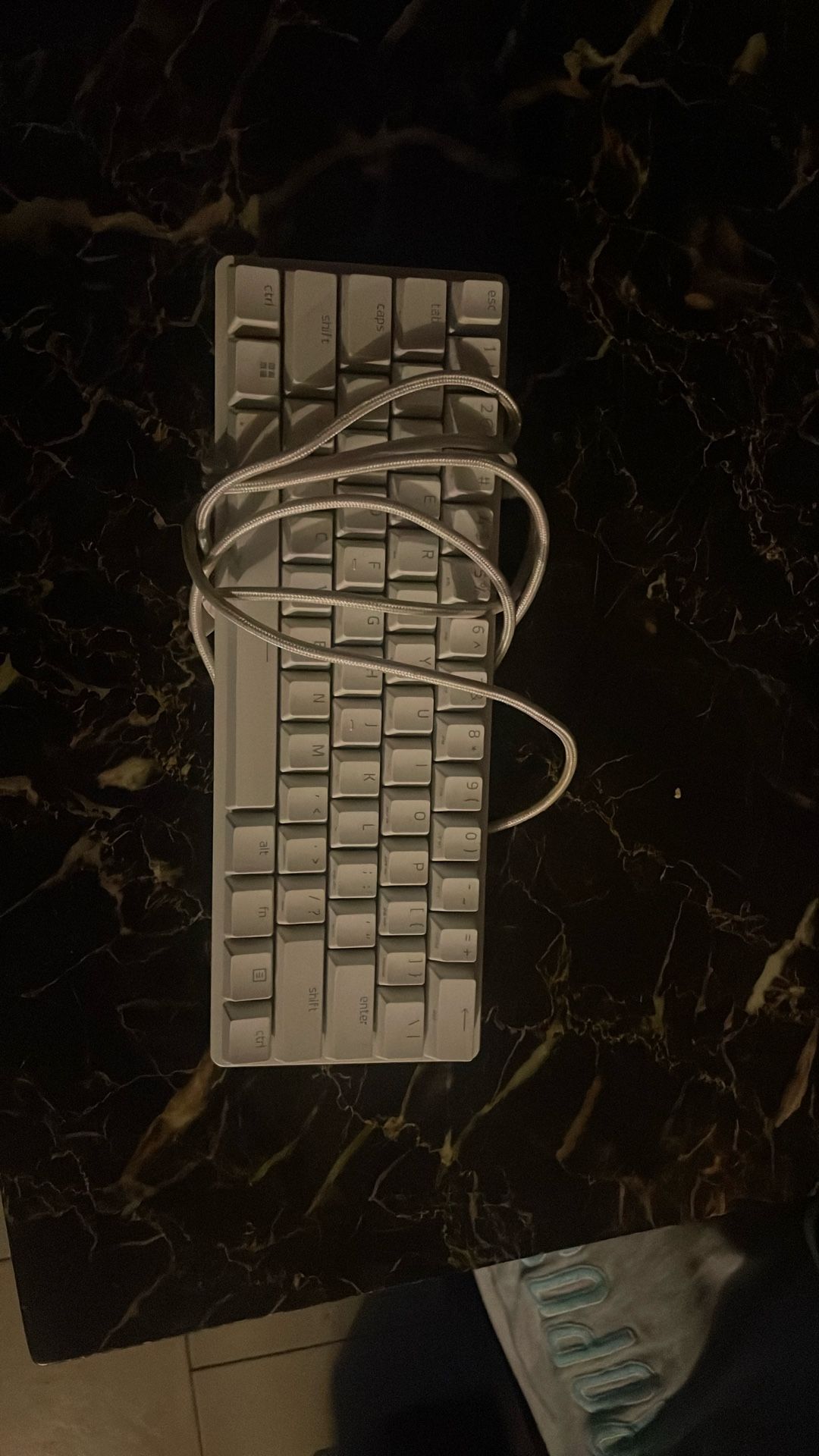 Razor Hutsman Mini Mercury White 60% keyboard