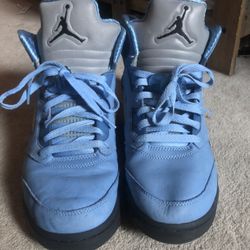 Air Jordan 5 Retro SE UNC University Blue - Size 10 Men US - Jordan 11 - Jordan 12