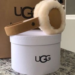 UGG Sheepskin Earmuff