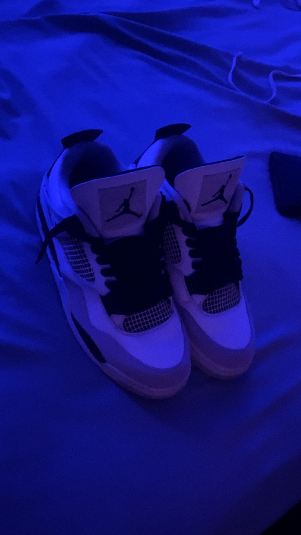 Jordan 4 military black