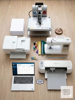 Creative Garment Customization & Design Workspace