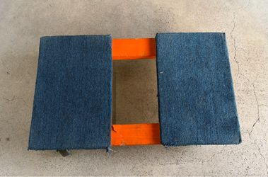 MOVING DOLLY 19" X 33"