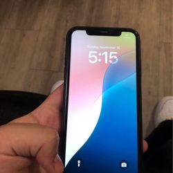 iPhone 11 64 GB Unlocked For Any Company 