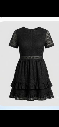 Lace Tiered black dress