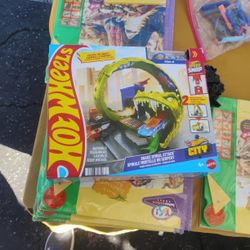 Hotwheels Escape The Snake