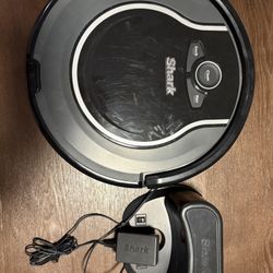 Shark Robot Vacuum 