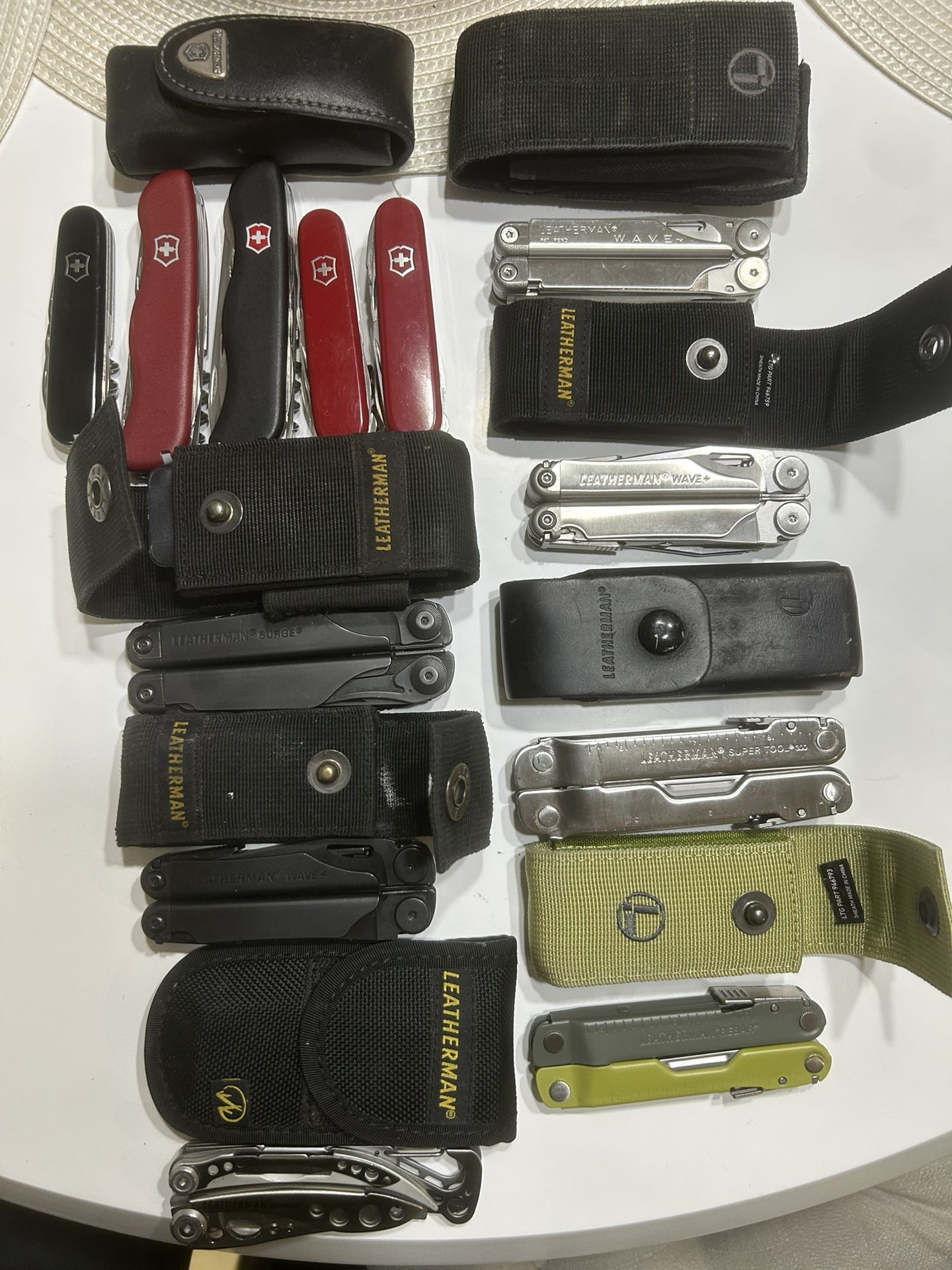 Leatherman/ Swiss Army Multitools