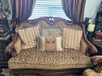 Sofa set