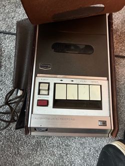 Working cassette recorder. Omni cord operational w batteries and Bruno is a 70s 8!track tape delay machine