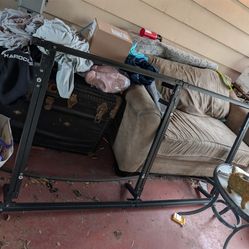 Free queen bed frame
