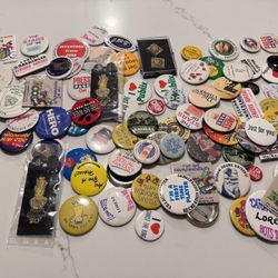 Button Collection  Epcot 2000 Millennium Annual Passholder Days Pin October 1999