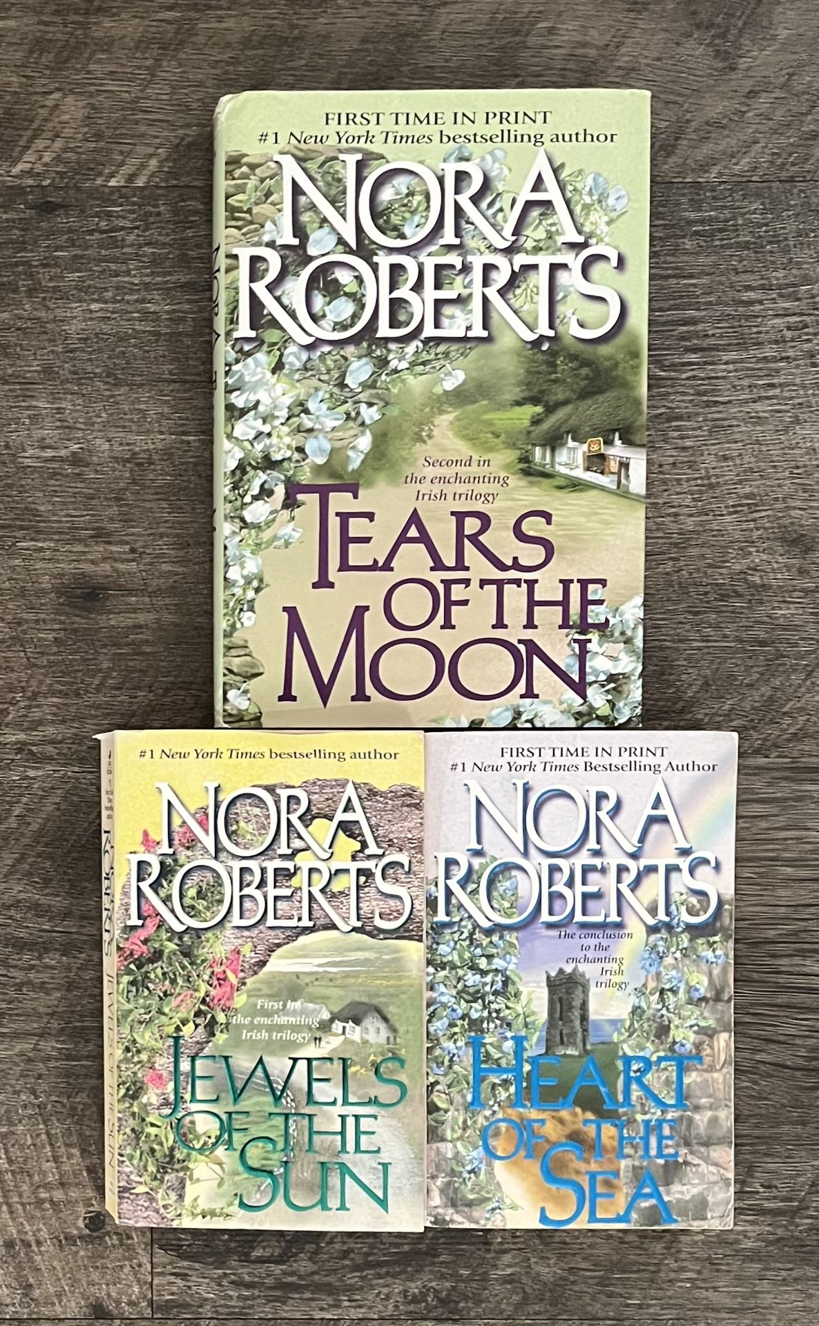 GALLAGHERS OF ARDMORE TRILOGY (Complete Trilogy by Nora Roberts)