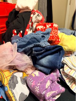 12M Girl Clothing & Size 5-6C shoes
