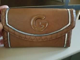 Guess wallet