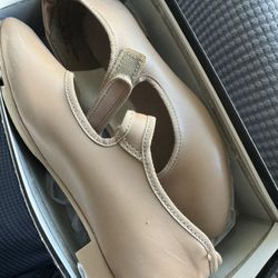 Size 1 Girls Tap Shoes