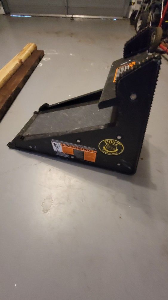 Pivot Ladder Tool