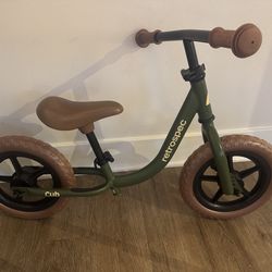 Kids balance bike