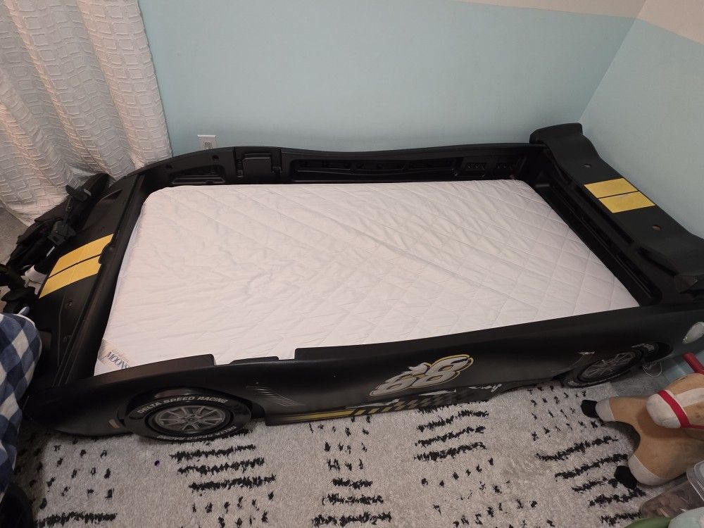 Twin Car Bed And Mattress