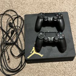 Playstation 4        (Read Description)