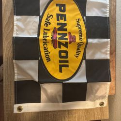 Vintage 70s-80s PENNOIL Advertisement Flag 12”x18”