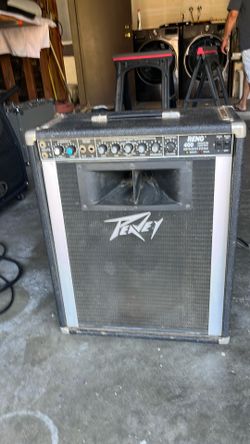 Base amplifier 400 Reno acoustic electric instrument system