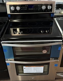 Whirlpool Double Oven Range