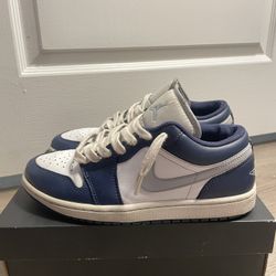 Nike Air Jordan 1 Low SE Midnight navy 