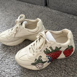 Original Gucci Sneakers Size 6