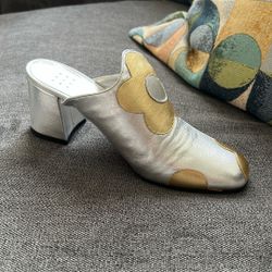 Tramadrke Heels , Floral 