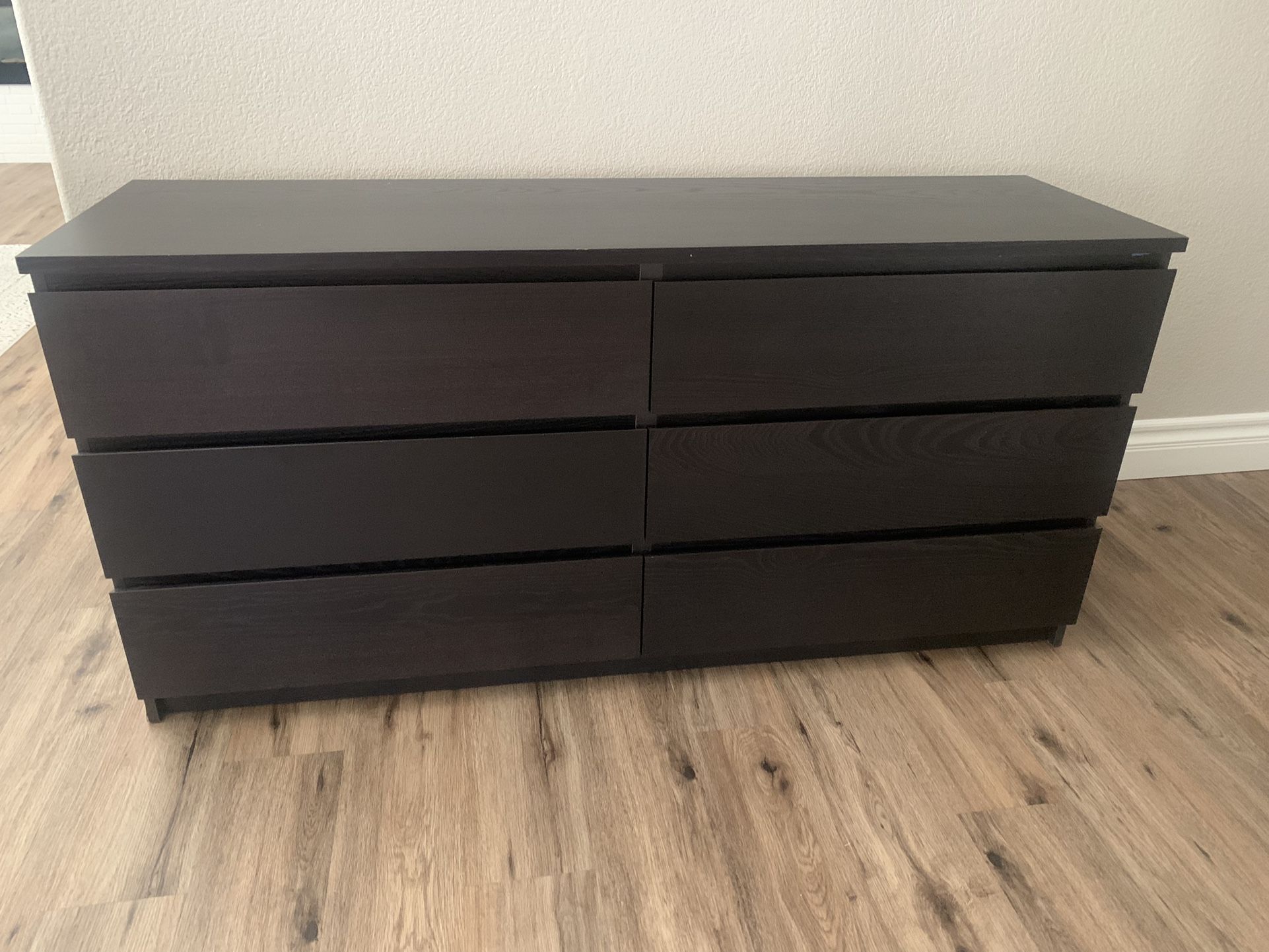 Ikea MALM 6Drawer Dresser (black) for Sale in Henderson, NV OfferUp