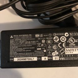 Delta Electronics Notebook Ac Adapter 
