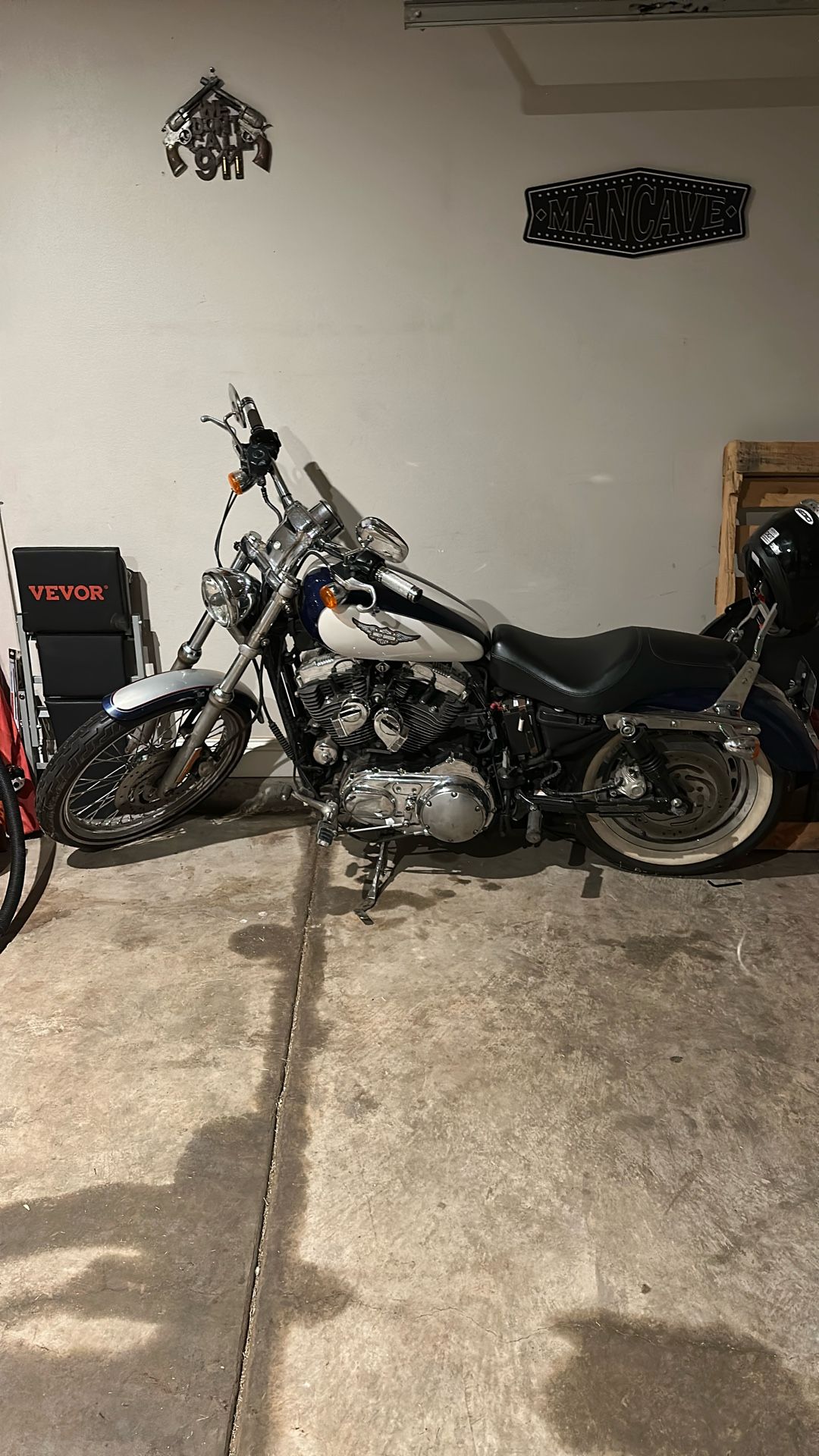 2006 Harley Davidson Sportster 1200 custom For Sale