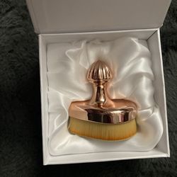 Eloise Make Up Brush 
