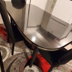 Table N 3 Chairs