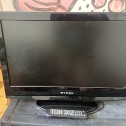 Dynex 22” Inch LCD DVD Combo TV With Original Remote