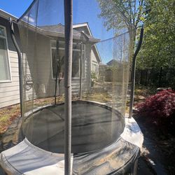 Trampoline- Free Pickup