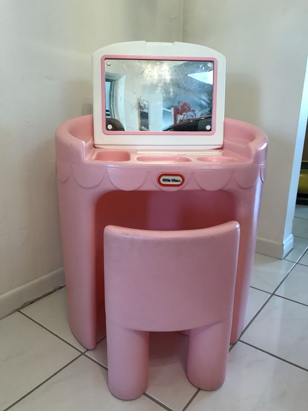 Little Tikes Vanity High Chair And Crib Changing Table Baby Little Tikes Vanity High Chair And Crib Changing Table Baby Kids In Pompano Beach Fl Offerup