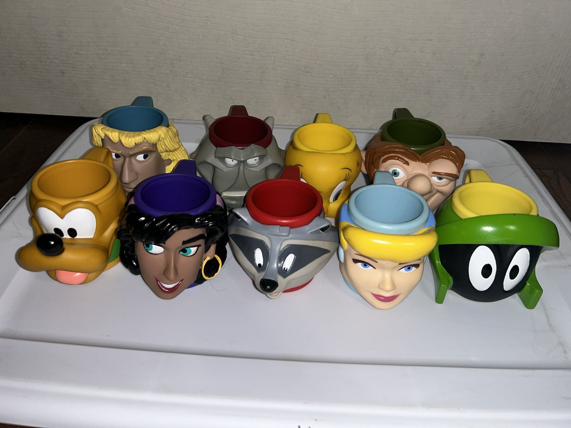 90s/y2k Disney Hard Plastic Kids 3D cups lot of 9 or willing to sell them individually just send me a message! Great condition
