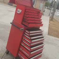 Cart Tool Box Used No Key Great Condition 26"w 58" H  18 Drawer  
