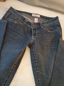 Vintage Candies 2000's Y2K 5 pocket Ultra low rise dark wash straight leg jeans. Size 5.